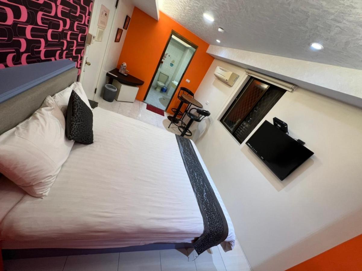 Boston Hotel Chiayi Extérieur photo
