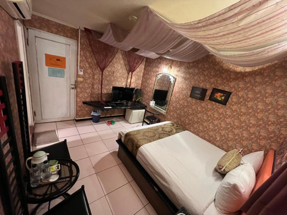 Boston Hotel Chiayi Extérieur photo